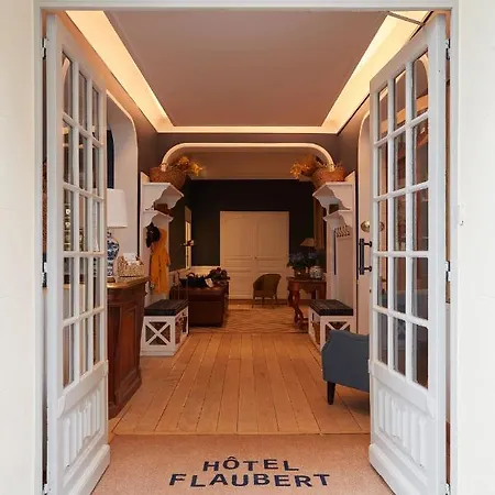 Le Flaubert Отель 4*
